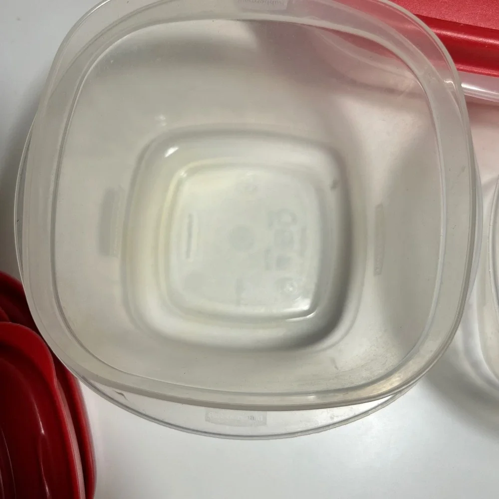 Rubbermaid 8pc Food Storage Container Set Red Easy‎ Find Lids Clear Plastic